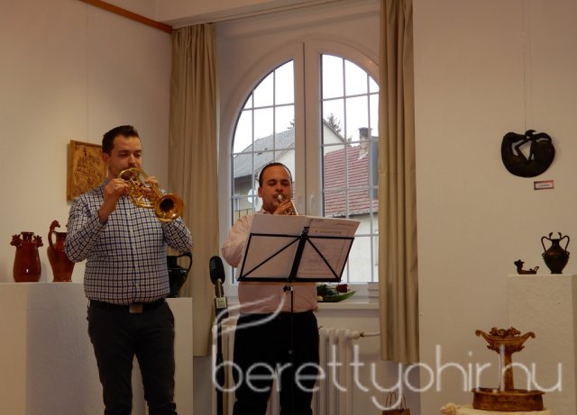 Gyökerek és szárnyak - kiállításmegnyitó 18